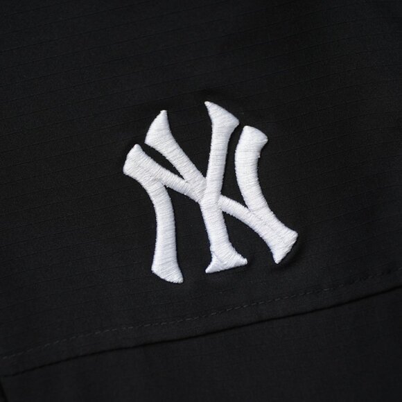 MLB Black Hooded Jacket - Picture 6 of 9